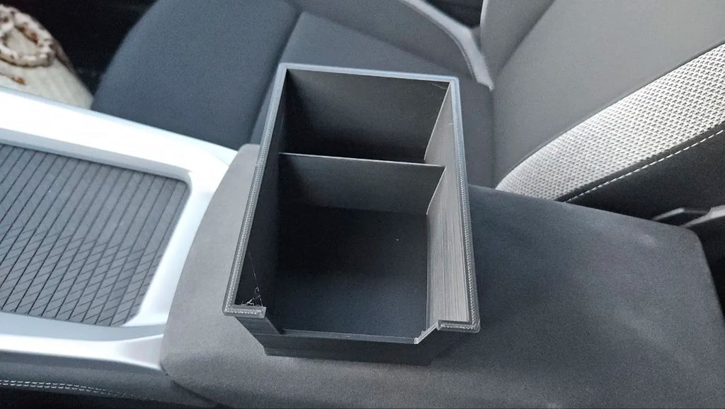 Organizator Cotieră Dacia Bigster 155, Printat 3D din PLA Negru, cu Compartimente