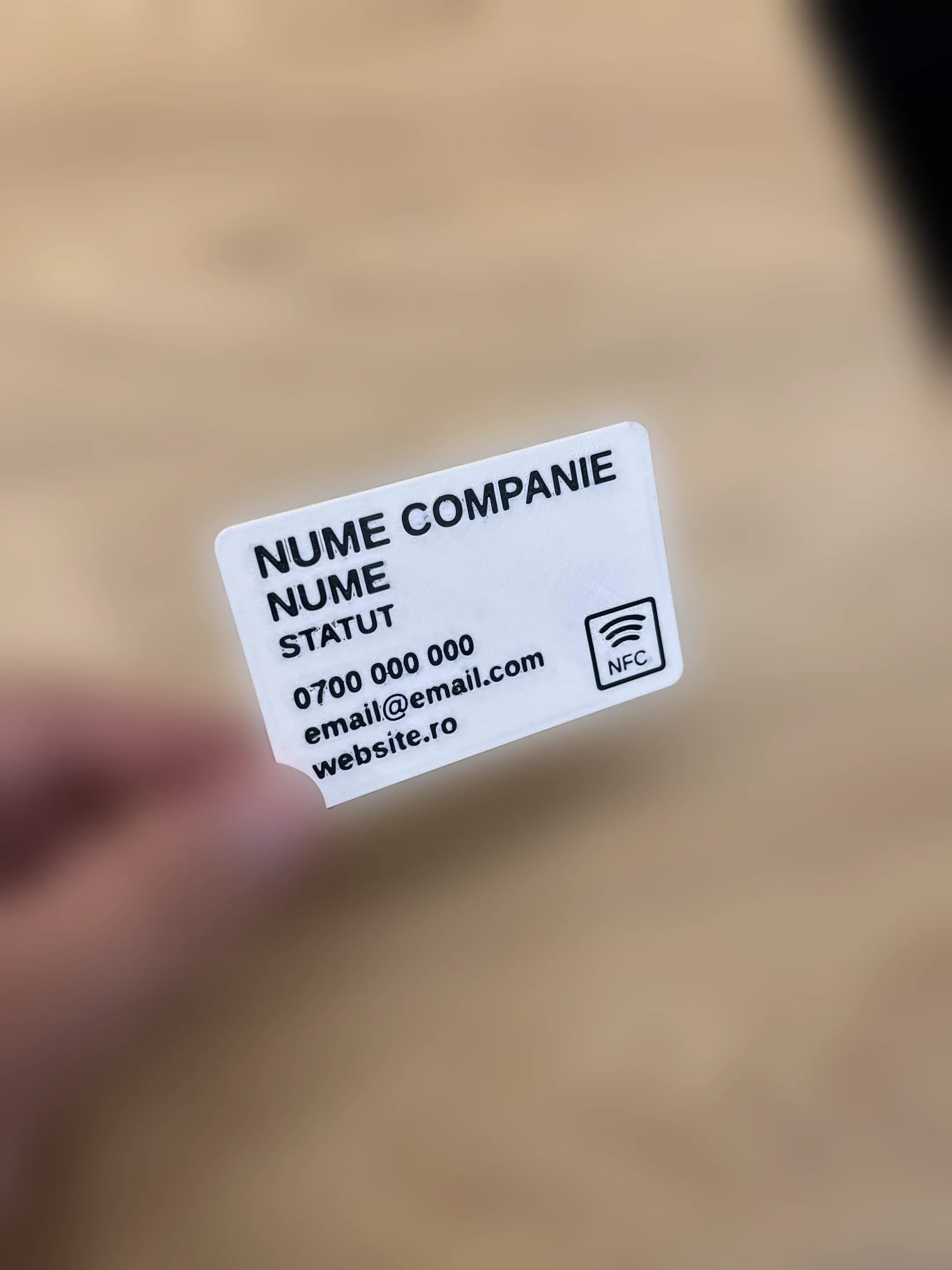 Carte de vizită NFC personalizată