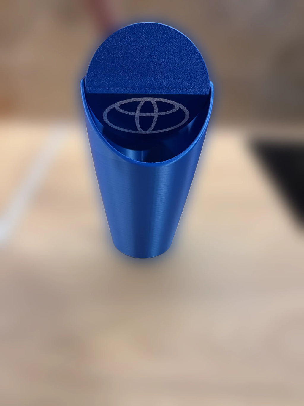 Coș de Gunoi Auto Universal tip Pahar, pentru Suport Pahare, Personalizabil cu Logo Marcă Auto,