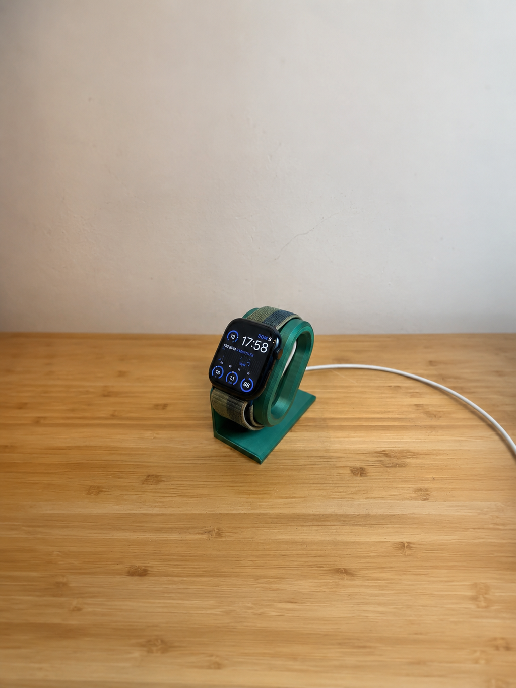 Suport de încărcare pentru Apple Watch